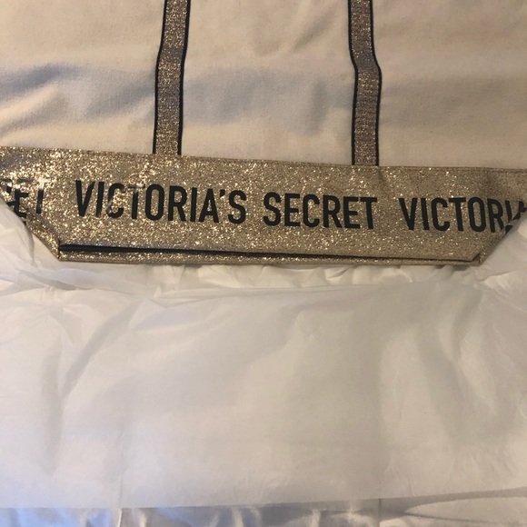 Victoria’s Secret Glitter weekender Tote. NWT - Picture 7 of 16